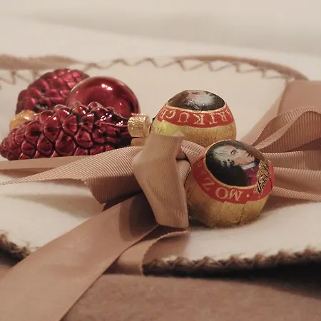 Center *